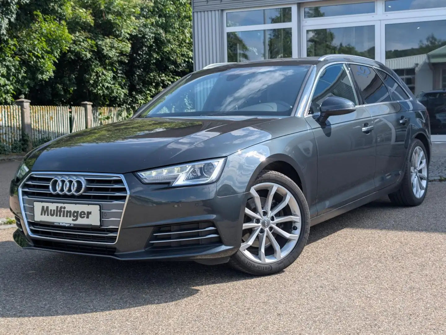 Audi A4 Avant 2.0 TFSI ultra sport Sitzheiz. Kamera Gris - 2