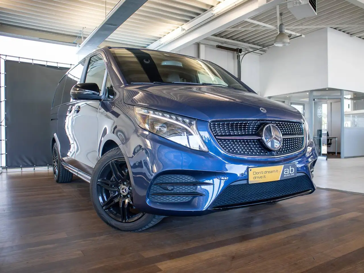 Mercedes-Benz V-Class AMG, DUBBELE CABINE, CARPLAY, LEDER, ELEK KOFFER, DAB, LED, 360 CAMERA, миниатюра 3