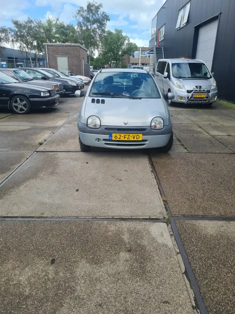 Renault Twingo 1.2 Expression Gri - 2
