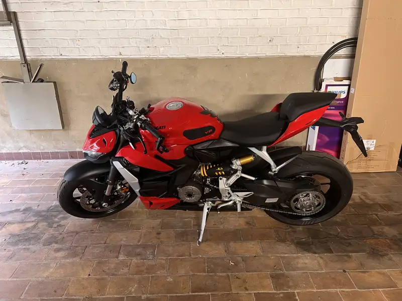 Ducati Streetfighter - foto 4