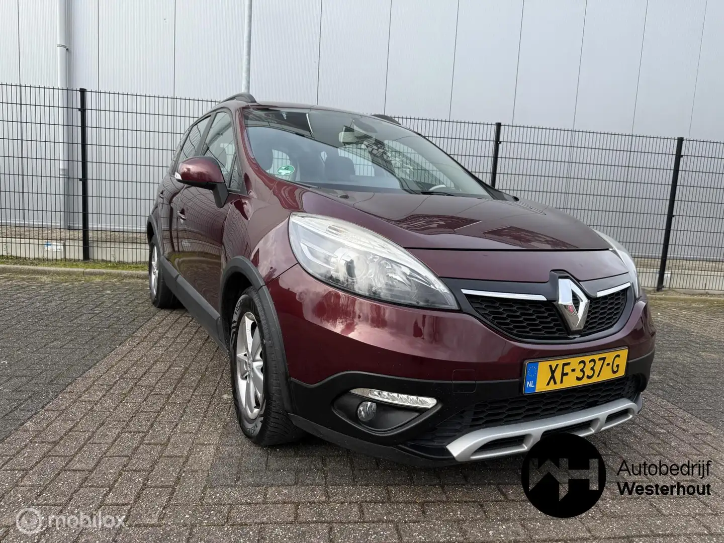 Renault Scenic Xmod 1.2 TCe Expression Navi Cruise Trekhaak - 1