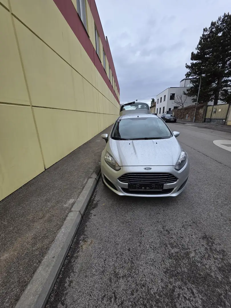 Ford Fiesta 1.25 Trend - 1