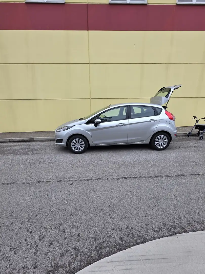 Ford Fiesta 1.25 Trend - 2