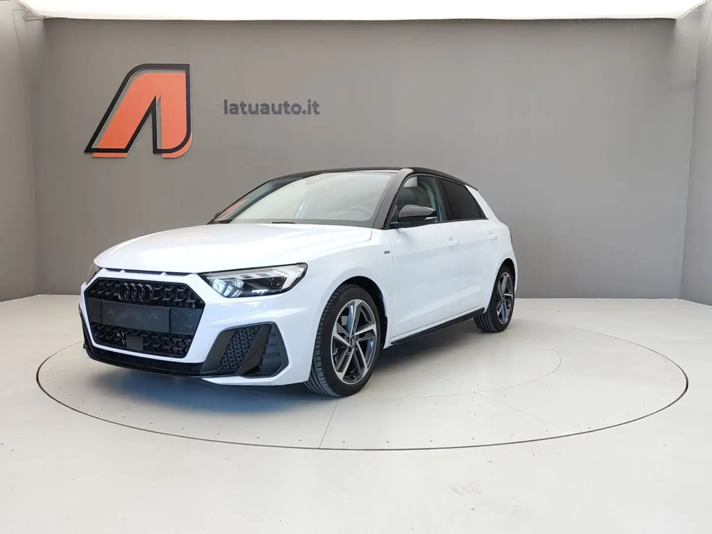 Audi A1 A1 SPORTBACK 30 TFSI 116CV S IDENTITY BLACK Bianco - 1