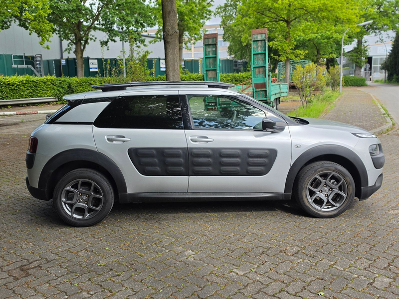Citroen C4 Cactus Shine 1.HD*Kamera*Zahnriemen neu*Klima