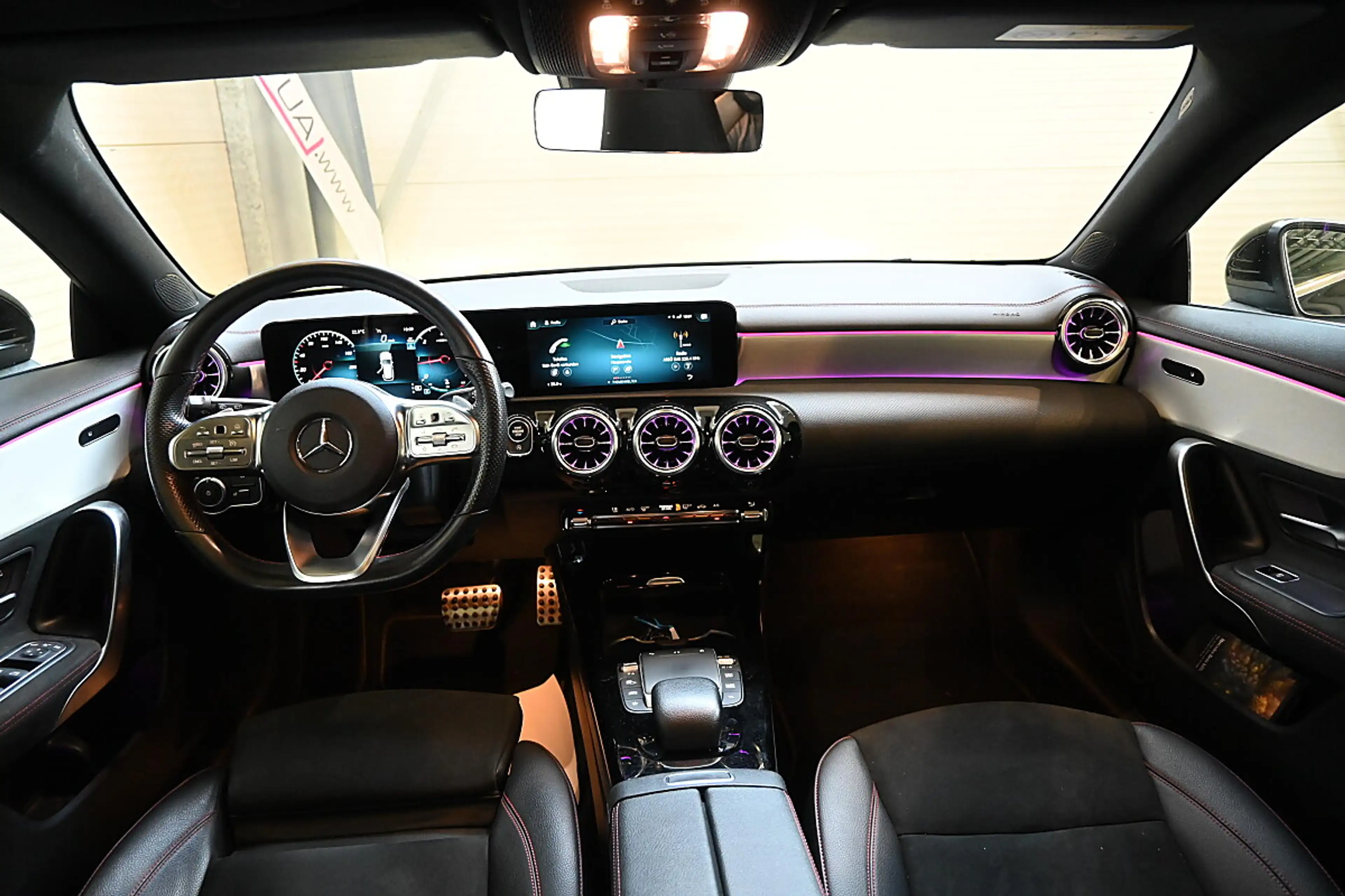 Mercedes-Benz CLA 220 d Shooting Brake Aut. AMG-Line ; Pano, LED, R-K... — photo 10