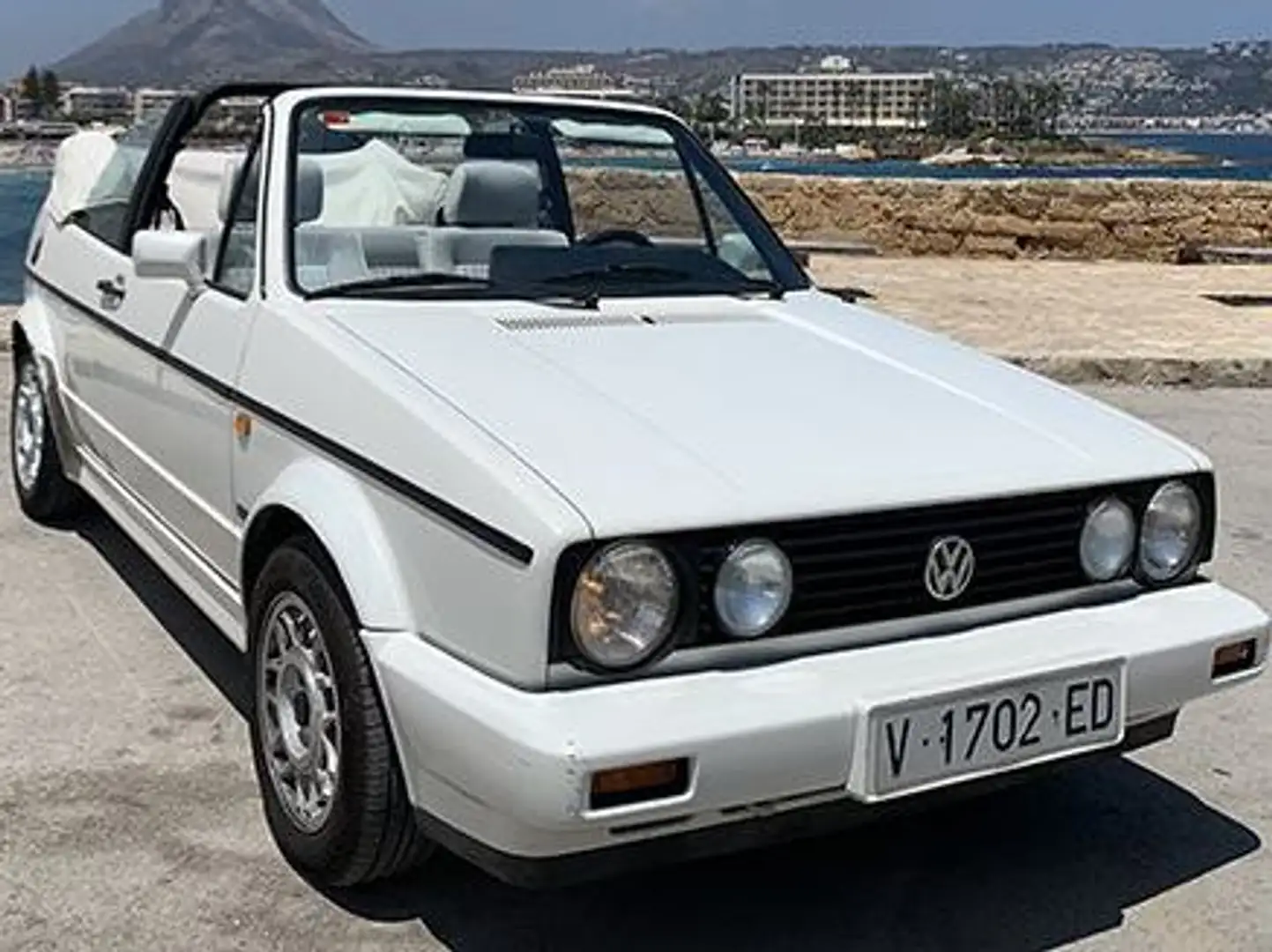 Volkswagen Golf Cabriolet 1.8+GL Blanc - 2