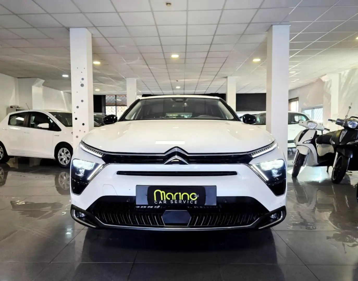 Citroen C5 X 1.2 PURETECH 130Hp S&S EAT8 SHINE Bianco - 1