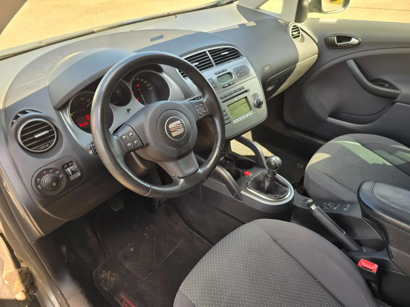 SEAT Altea XL 1.6 Stylance AIRCO/cruise *apk:11-2026* Grau - 2