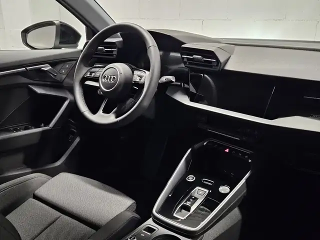 Audi A3 view 6