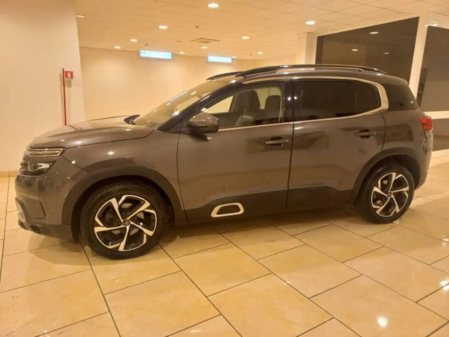 Citroen C5 Aircross C5 Aircross I 2018 1.2 puretech Shine s Grau - 2