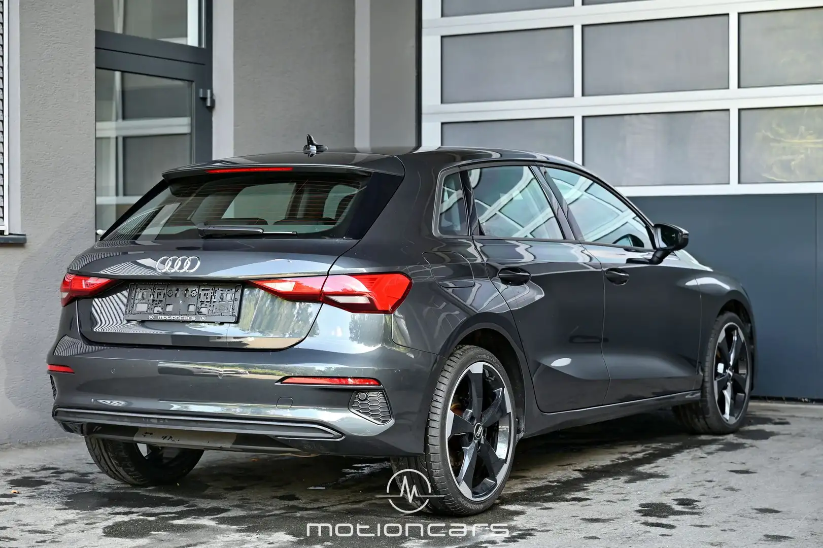 Audi A3 30 1.0 TFSI Pickerl NEU Grau - 2