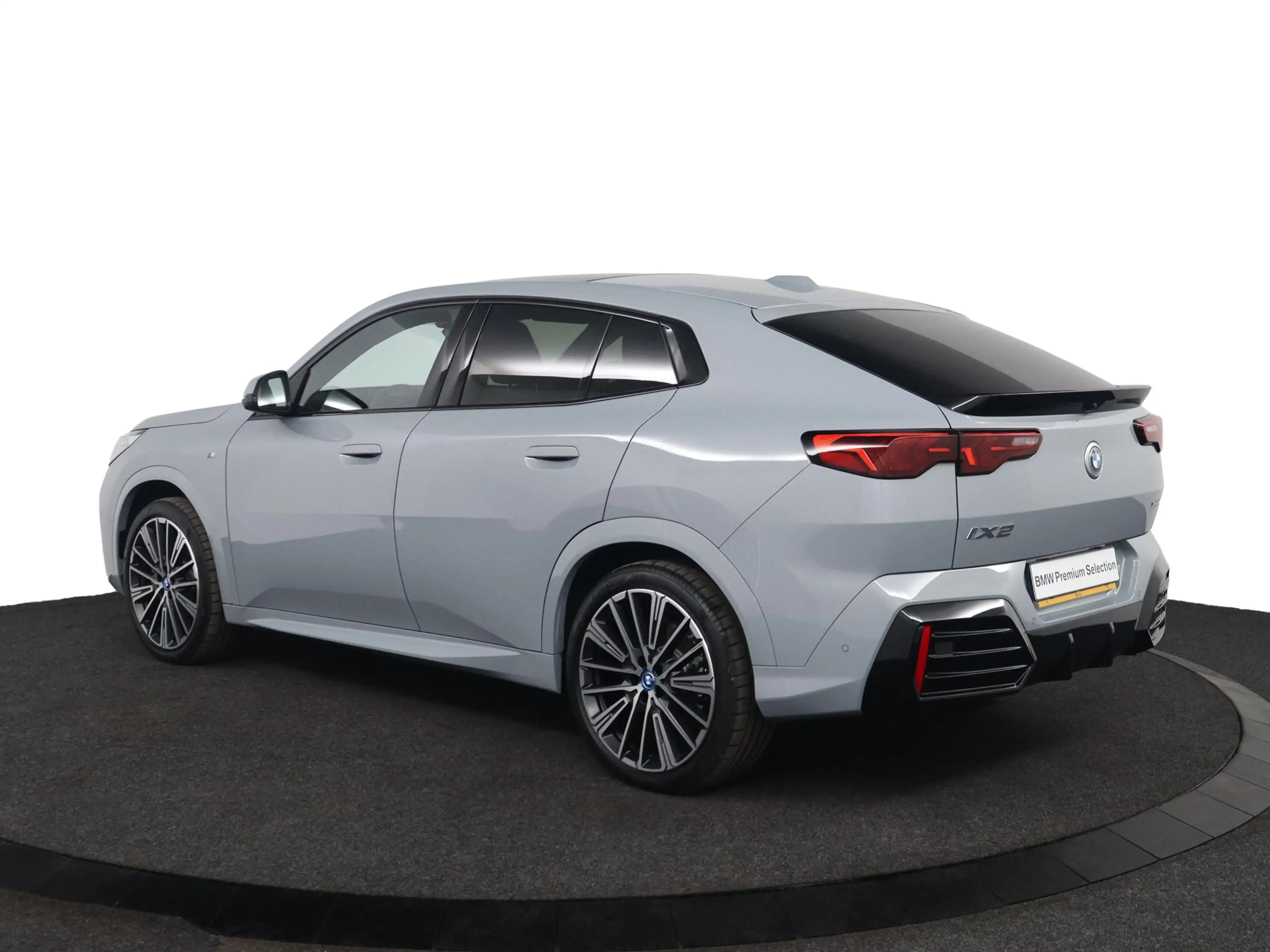 BMW iX2 xDrive30 67 kWh M Sport Edition | Panoramadak | St — photo 5