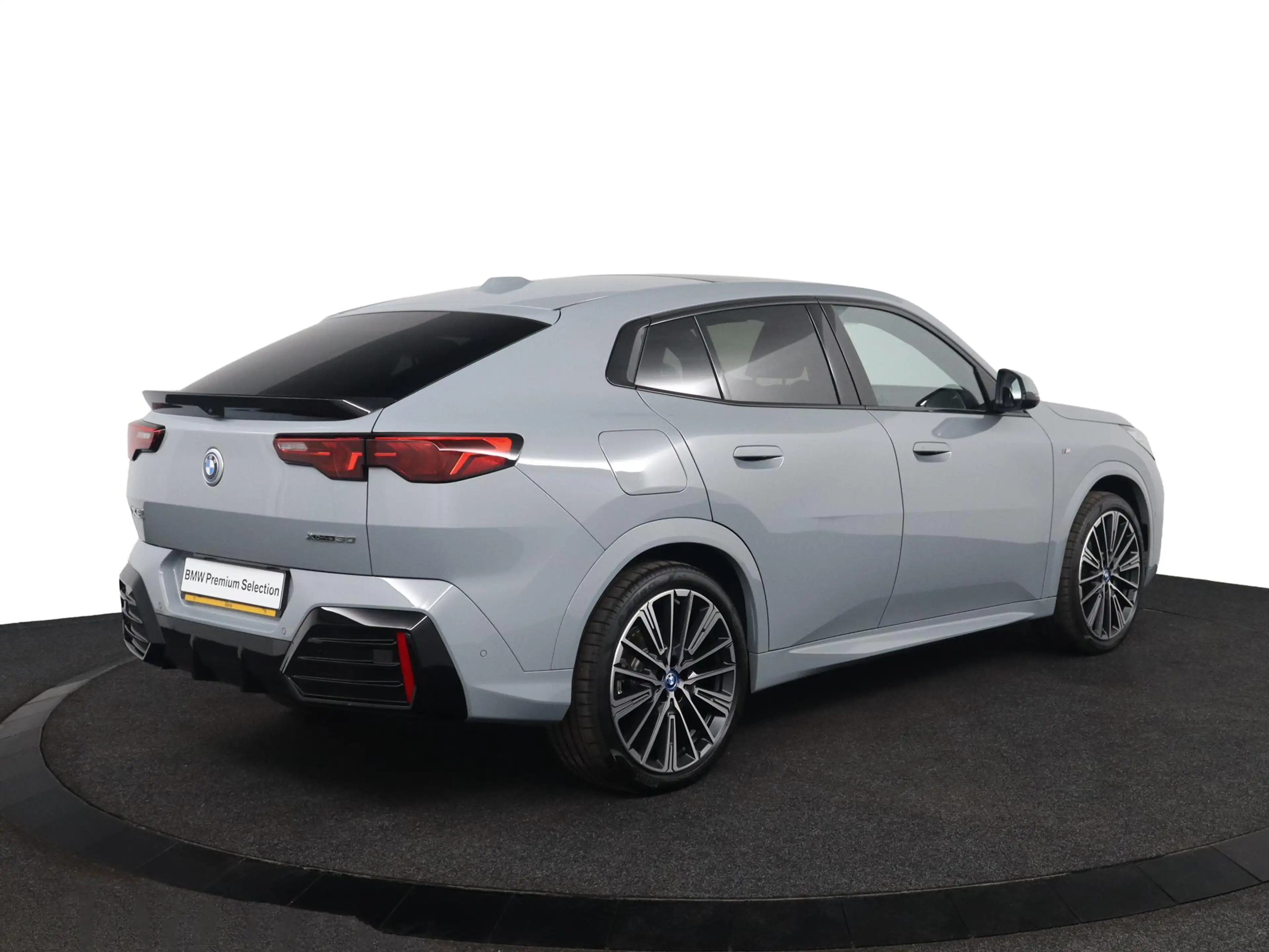BMW iX2 xDrive30 67 kWh M Sport Edition | Panoramadak | St — photo 4