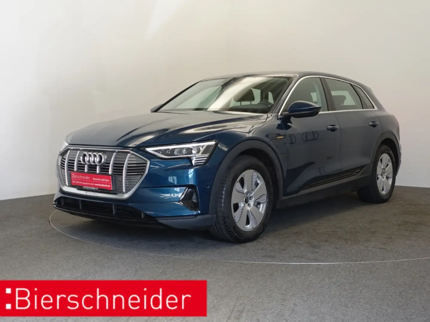 Audi e-tron 50 quattro Blau - 1