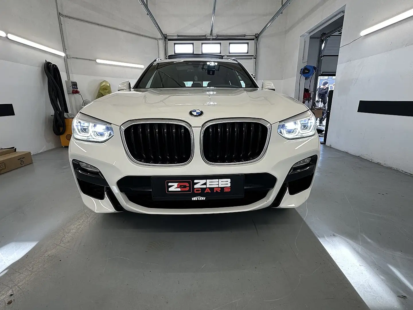 BMW X3 xDrive30d Aut. M-Paket Weiß - 2