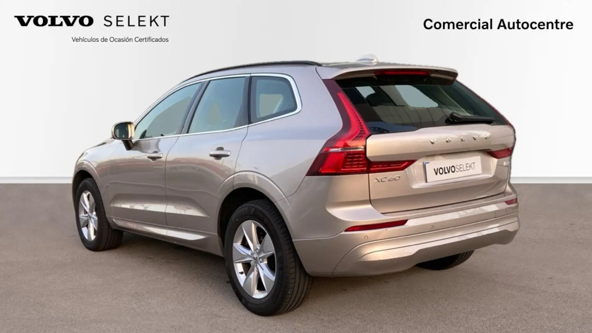 Volvo XC60 II CORE, B4 MILD HYBRID, DIeSEL - 2