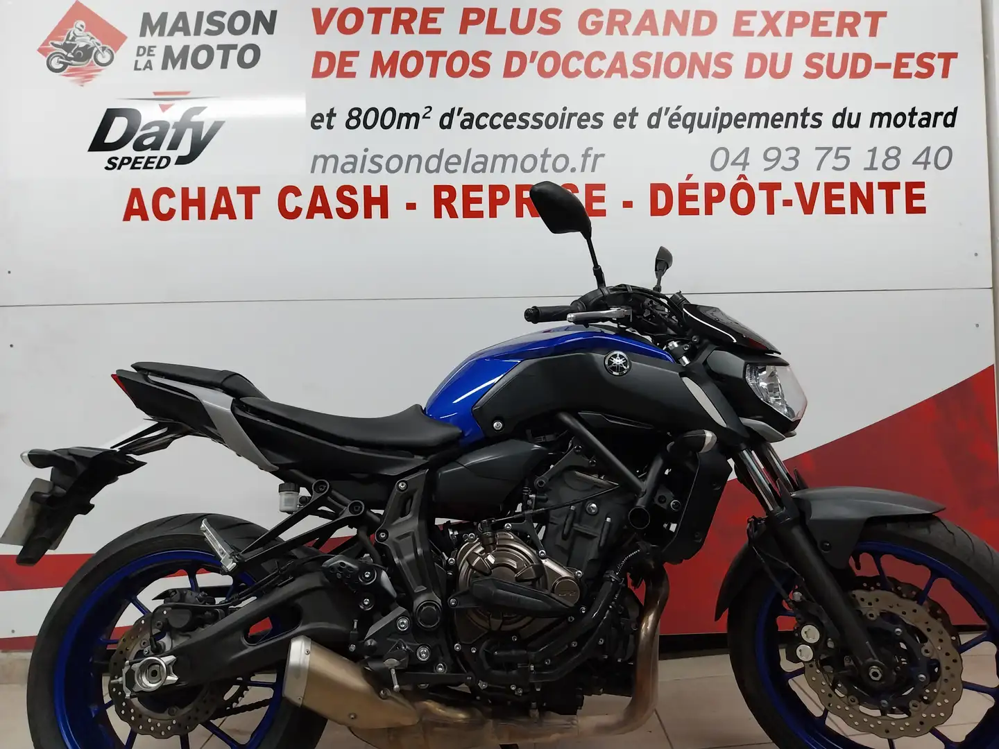 Yamaha MT-07 Bleu - 1