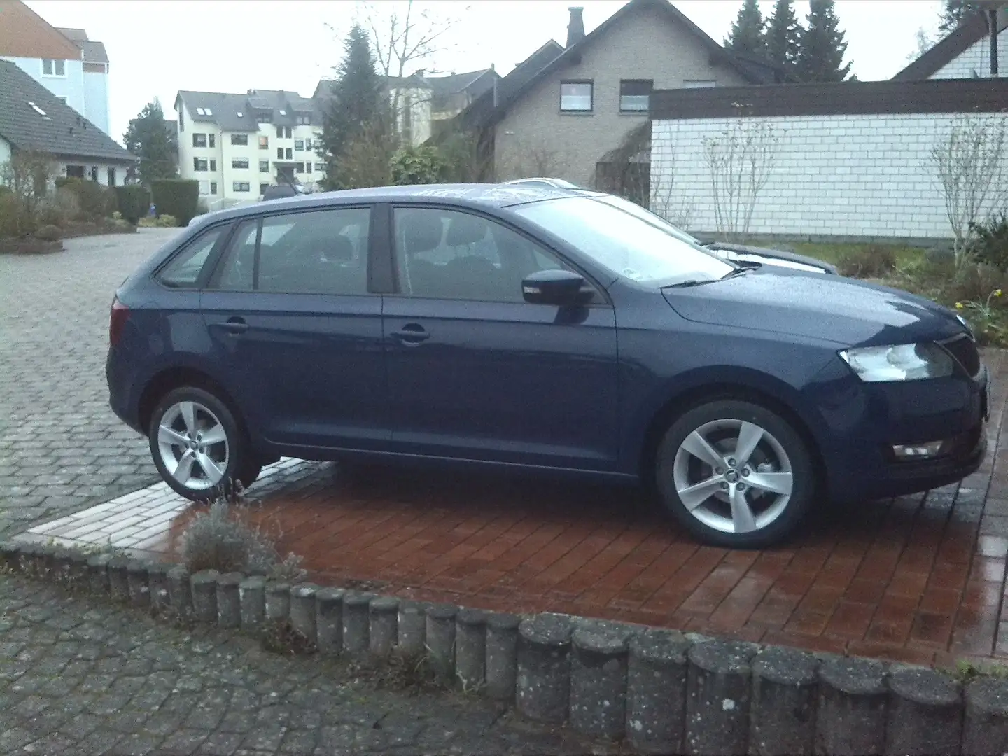 Skoda Rapid/Spaceback Rapid Spaceback 1.4 TDI Cool Edition Blau - 1