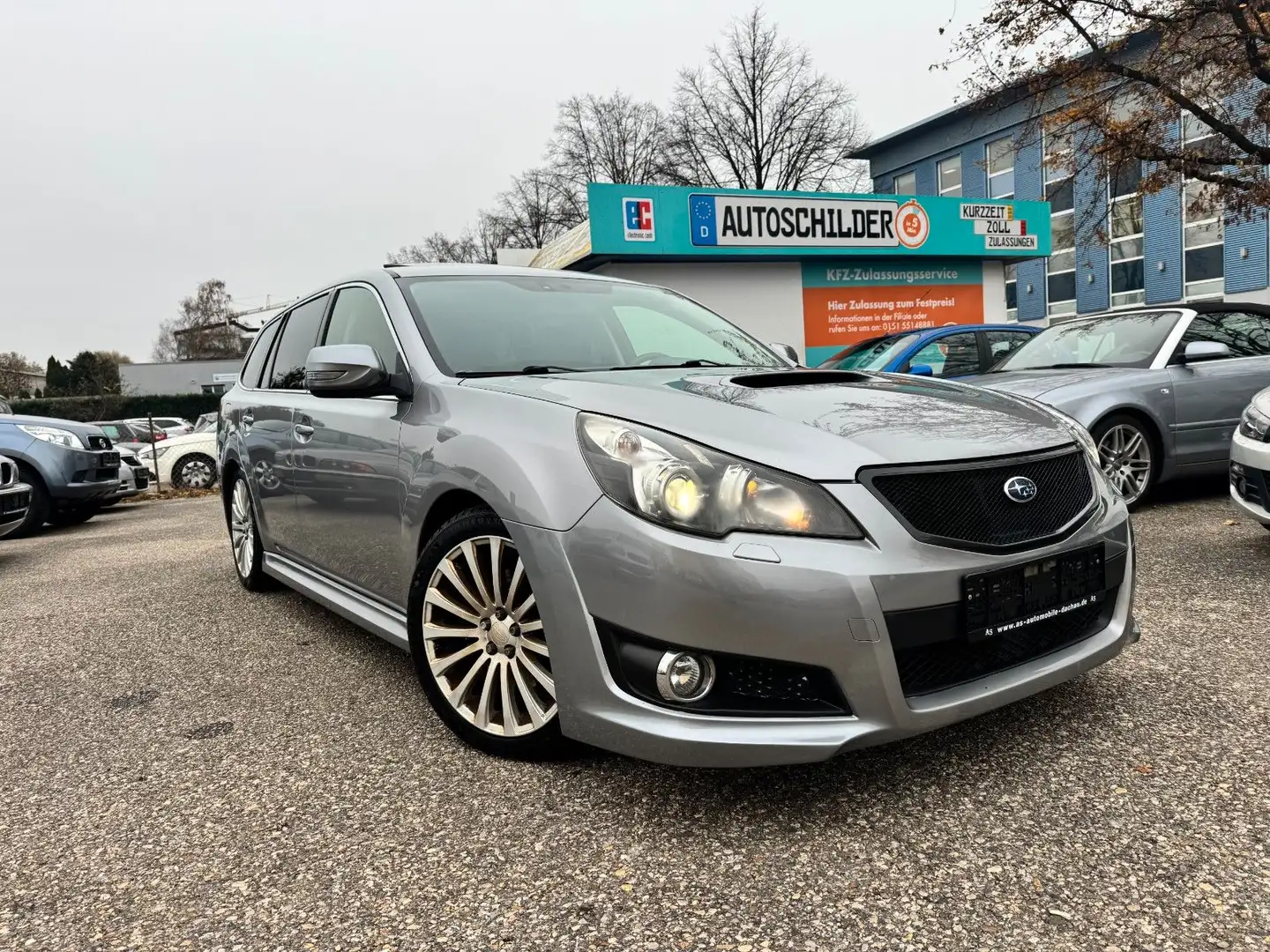 Subaru Legacy *Vollausstattng 2.5L*265Ps*Symmetrical AWD Silber - 2