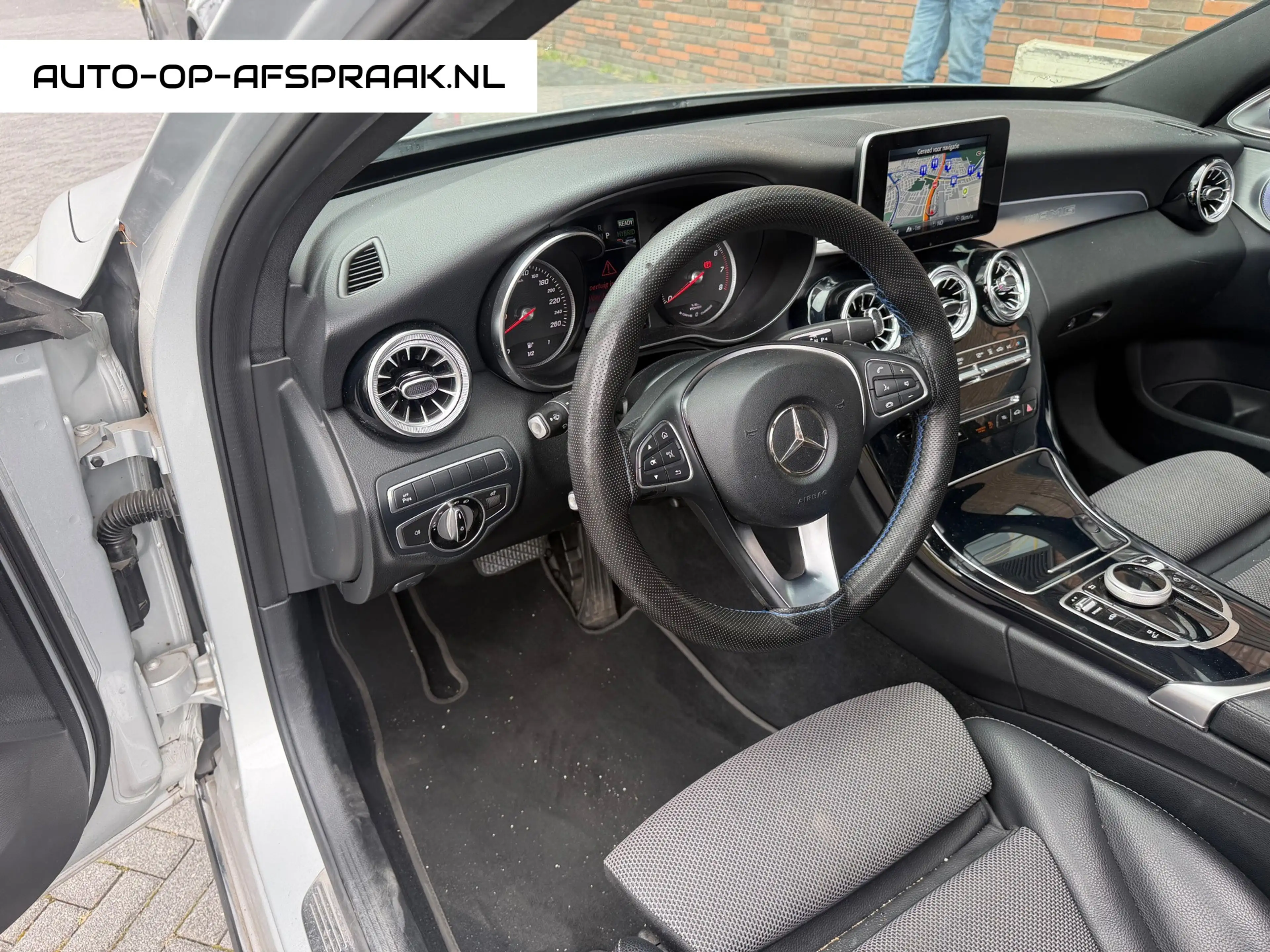 Mercedes-Benz C 350 e AMG Pano Burmester Camera — photo 15