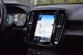 Volvo XC40 2.0 T5 AWD R-Design met Pano/Trekh/Harman/Camera Schwarz - thumbnail 11