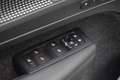 Volvo XC40 2.0 T5 AWD R-Design met Pano/Trekh/Harman/Camera Schwarz - thumbnail 33