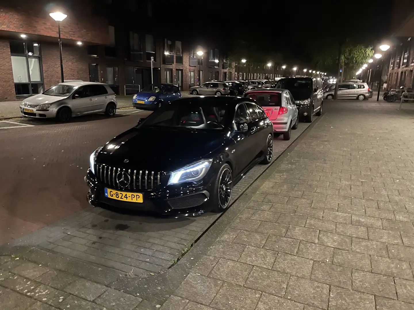 Mercedes-Benz CLA 45 AMG Shooting Brake Zwart - 1