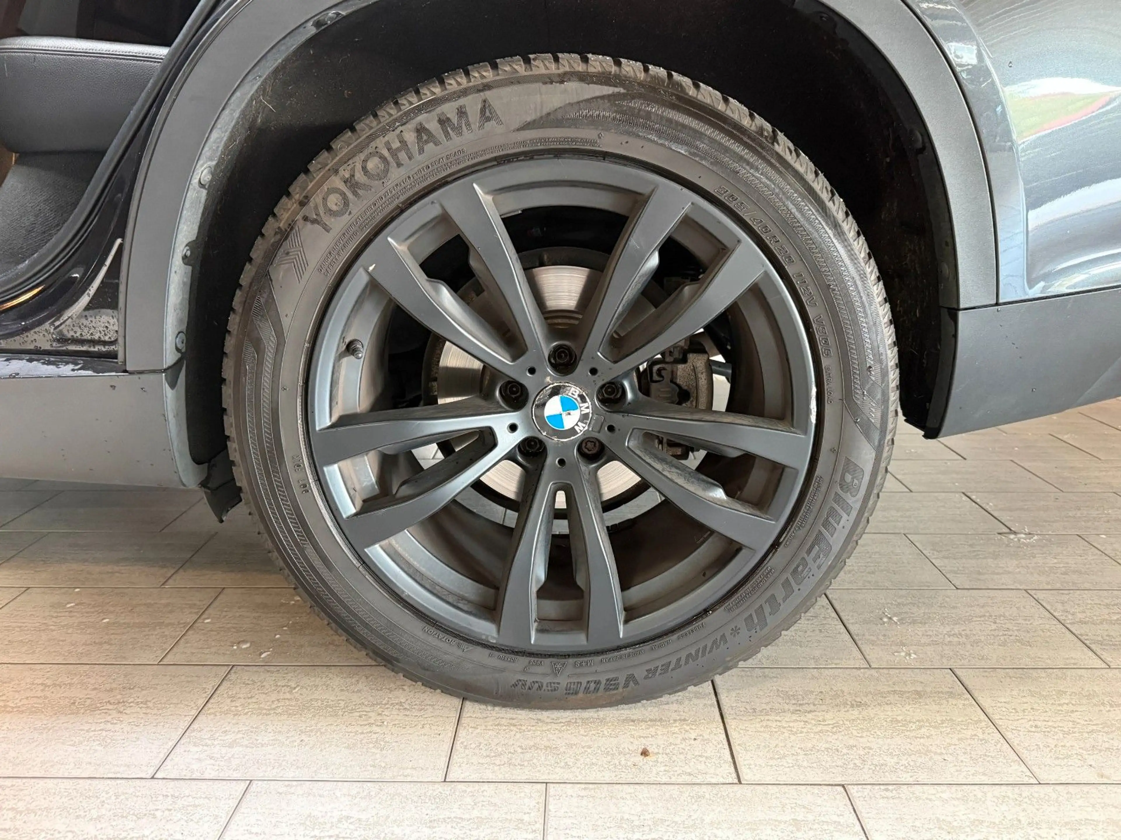 BMW X5 xDrive 30 d Pano | Navi | PDC | Memory | Temp — photo 12