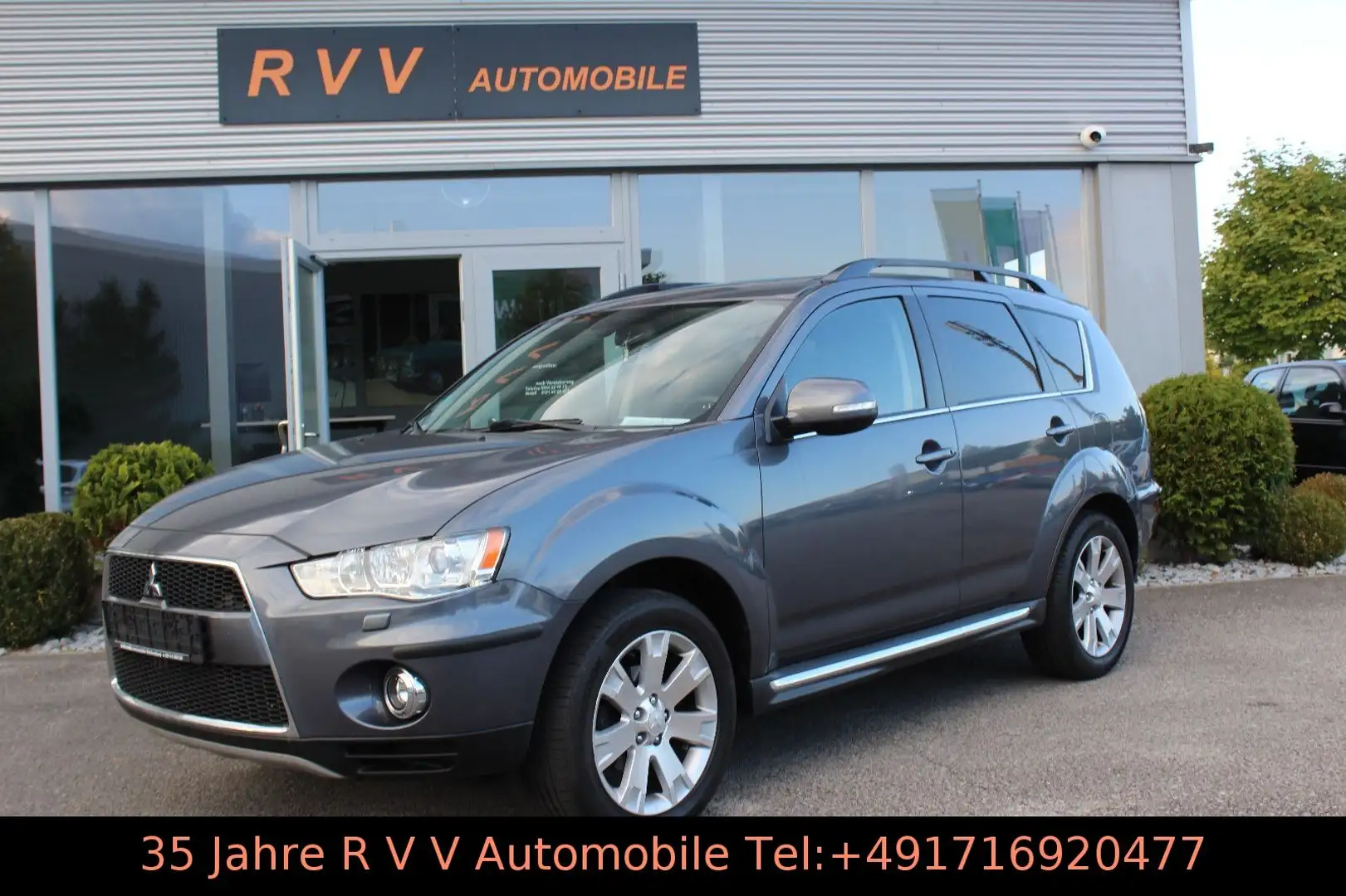 Mitsubishi Outlander 2.2 Invite 4WD, 7-Sitzer, TÜV neu Grau - 1