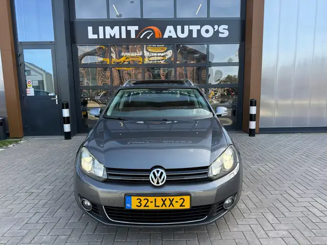 Volkswagen Golf view 6