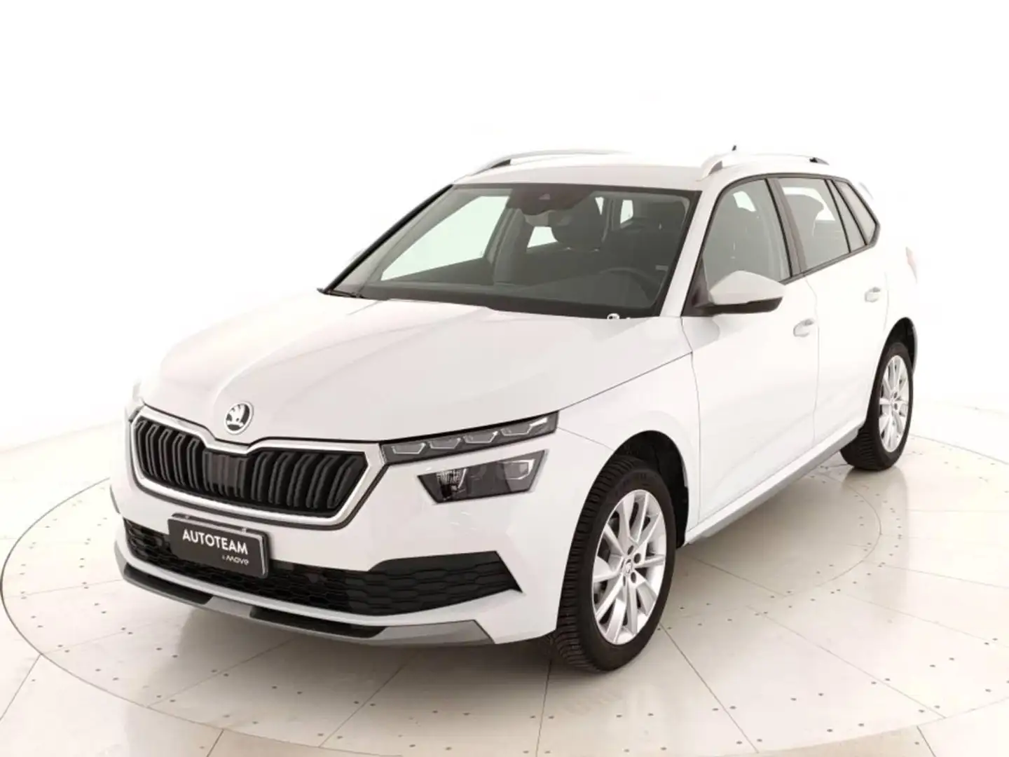 Skoda Kamiq 1.0 tsi Style 110cv Bianco - 1