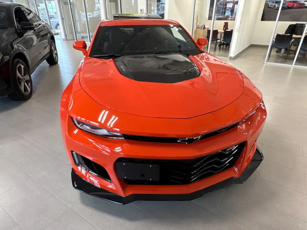 Chevrolet Camaro снимка Chevrolet Camaro