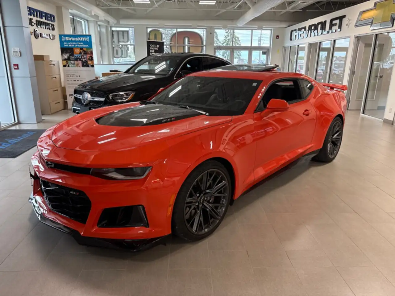 Chevrolet Camaro снимка Chevrolet Camaro