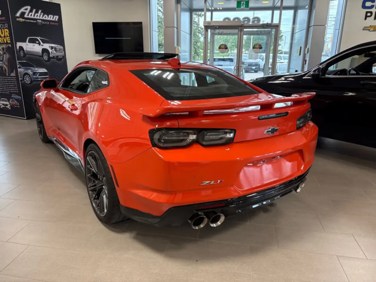 Chevrolet Camaro снимка Chevrolet Camaro