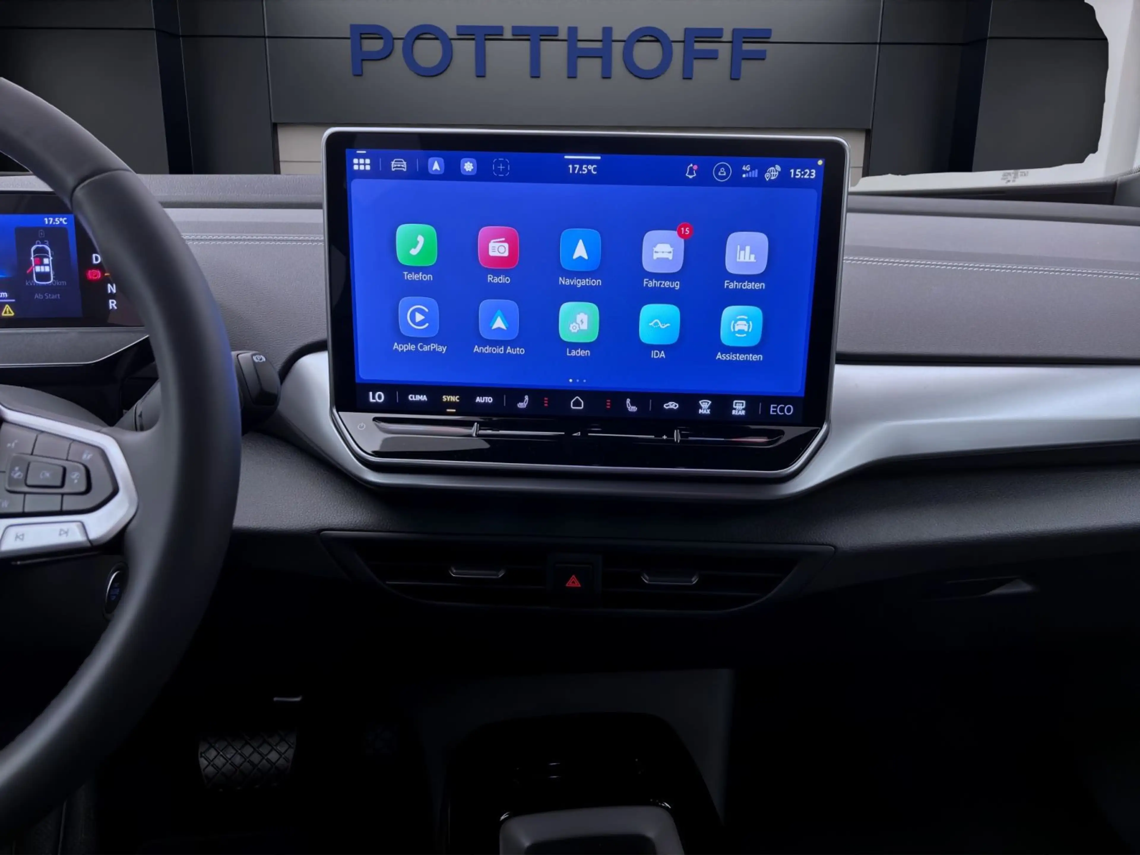 Volkswagen ID.4 PURE ENERGY AHK NAVI KAMERA SITZHZG — photo 15