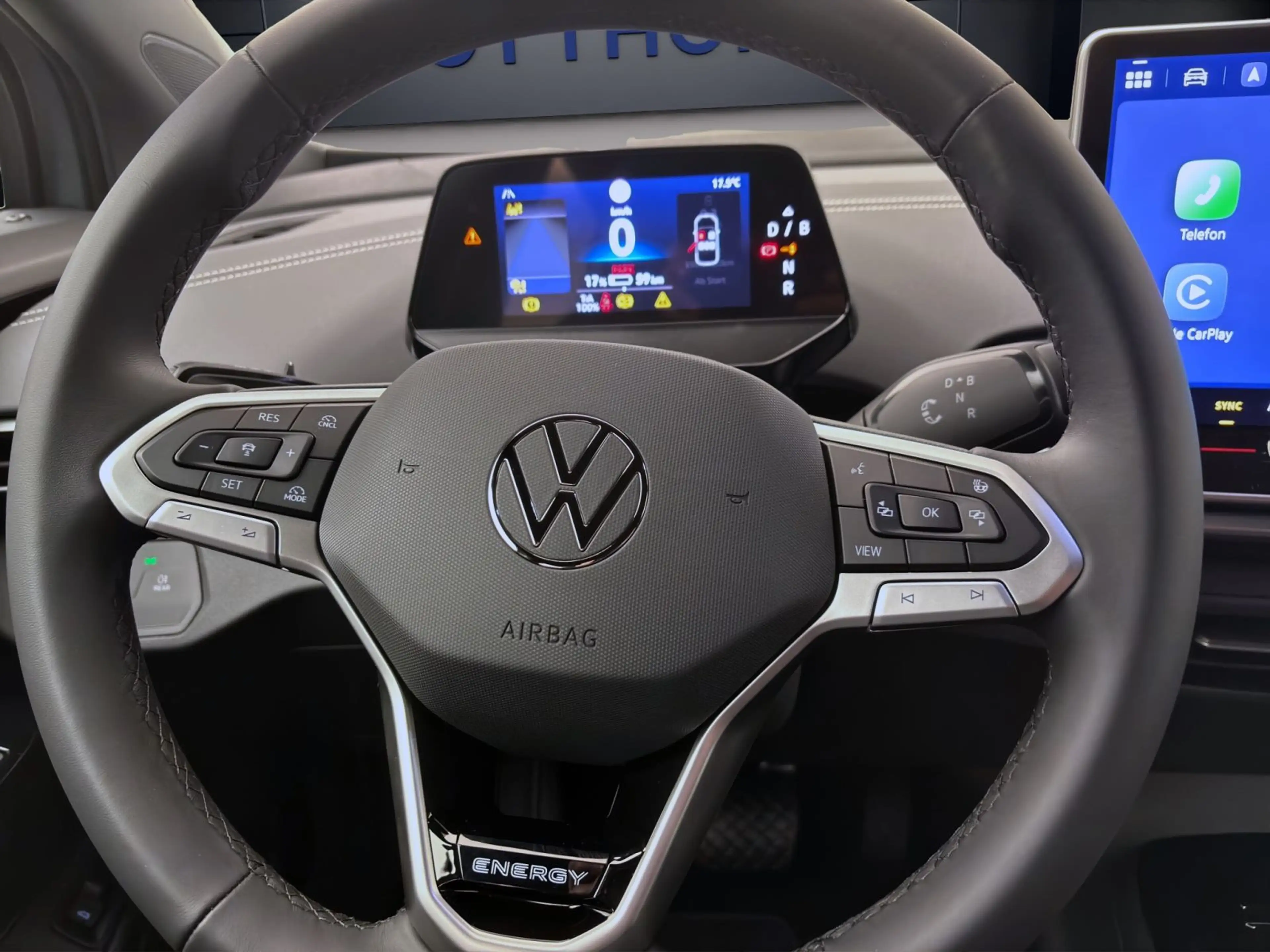 Volkswagen ID.4 PURE ENERGY AHK NAVI KAMERA SITZHZG — photo 13