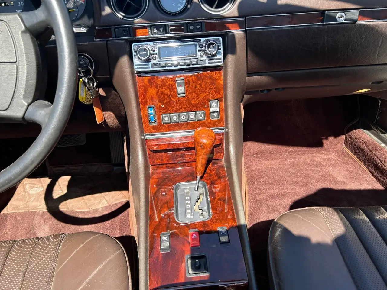 Mercedes-Benz SL 350 MAGNIFIQUE SL 350 V8 3,5 Litres, foto 2