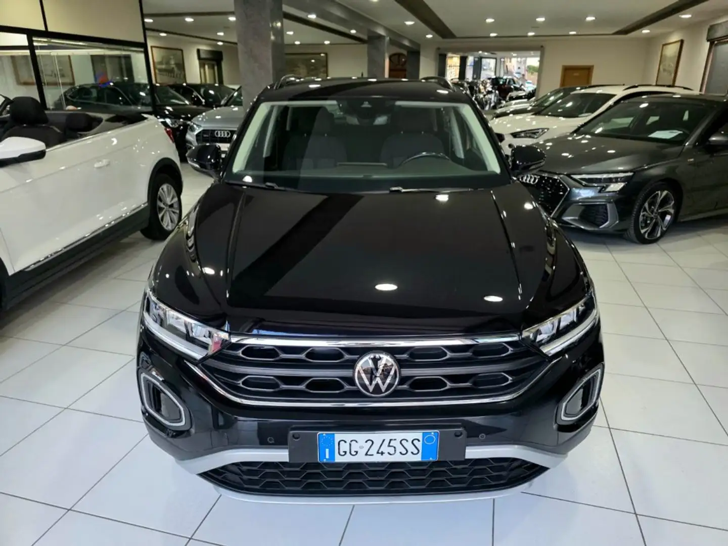Volkswagen T-Roc NEW 2.0 TDI SCR 150CV DSG Life - Fari Led -Virtual Noir - 2