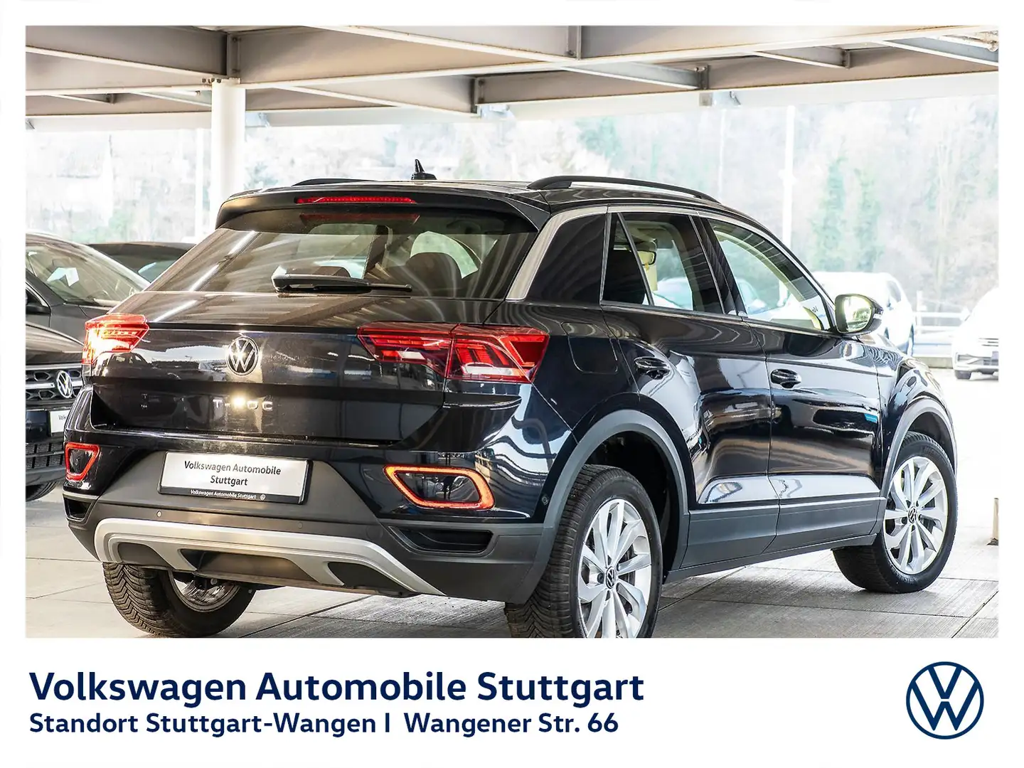 Volkswagen T-Roc Life 1.0 TSI Navi LED PDC SHZ Schwarz - 2