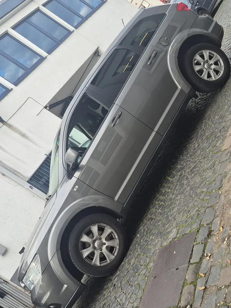 Fiat Freemont Freemont 2.0 Multijet 16V DPF Lounge Grau - 1