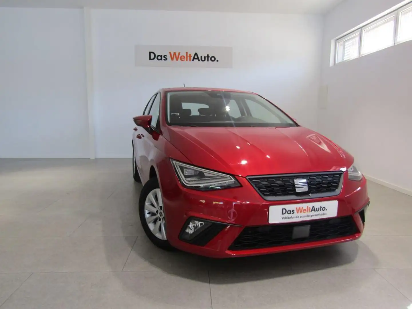 SEAT Ibiza 1.0 TSI S&S Style 110 Rojo - 1