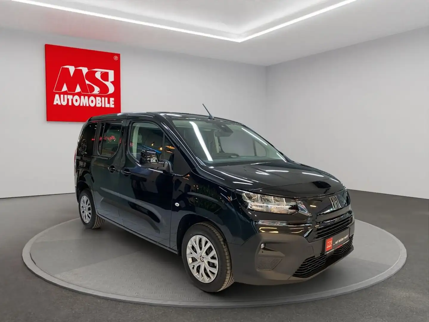 Fiat Doblo M 1.5 BlueHDi 96 Rückfahrkamera Schwarz - 1