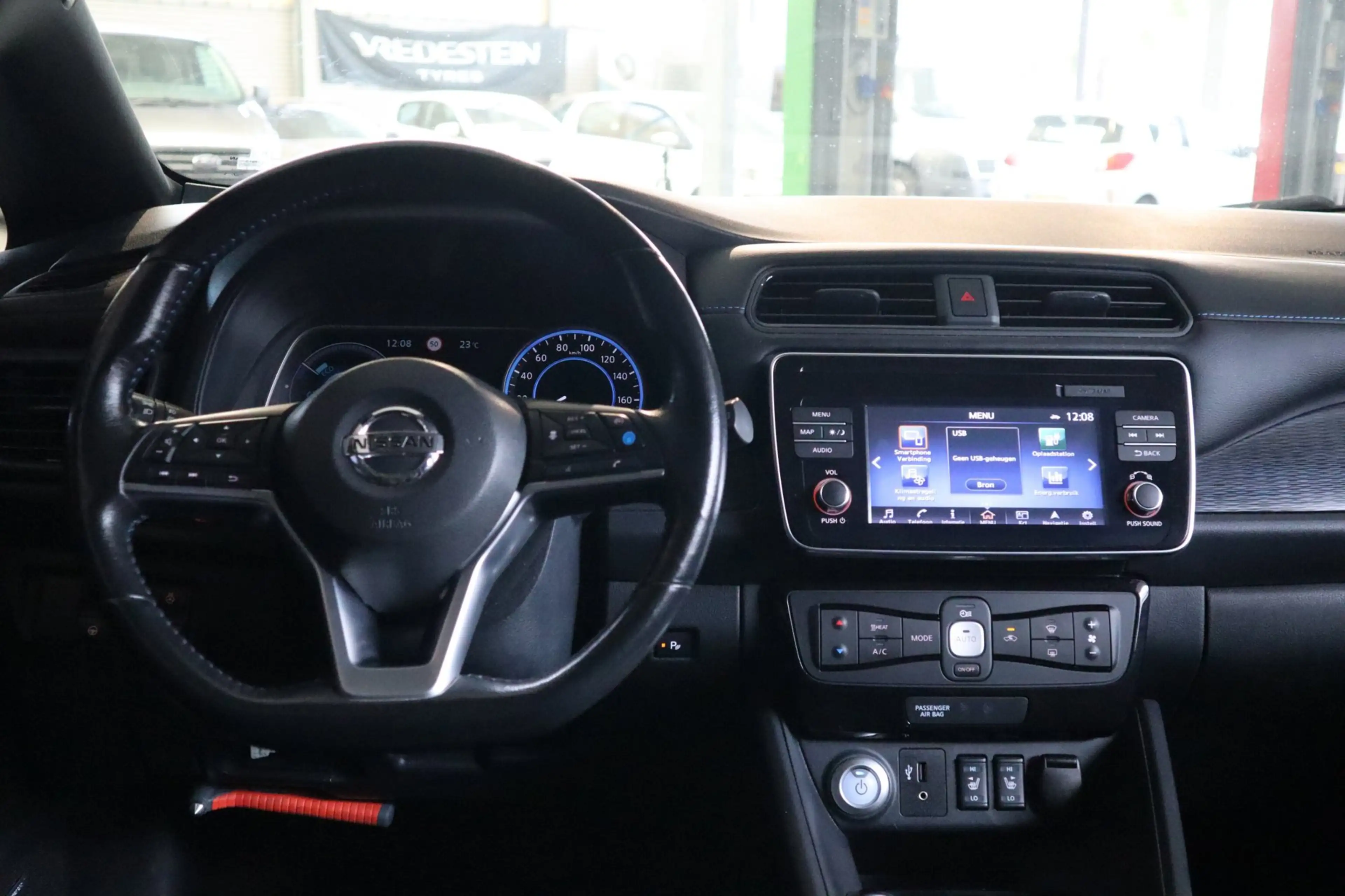 Nissan Leaf Tekna 40 kWh | BOSE | CARPLAY | — photo 12