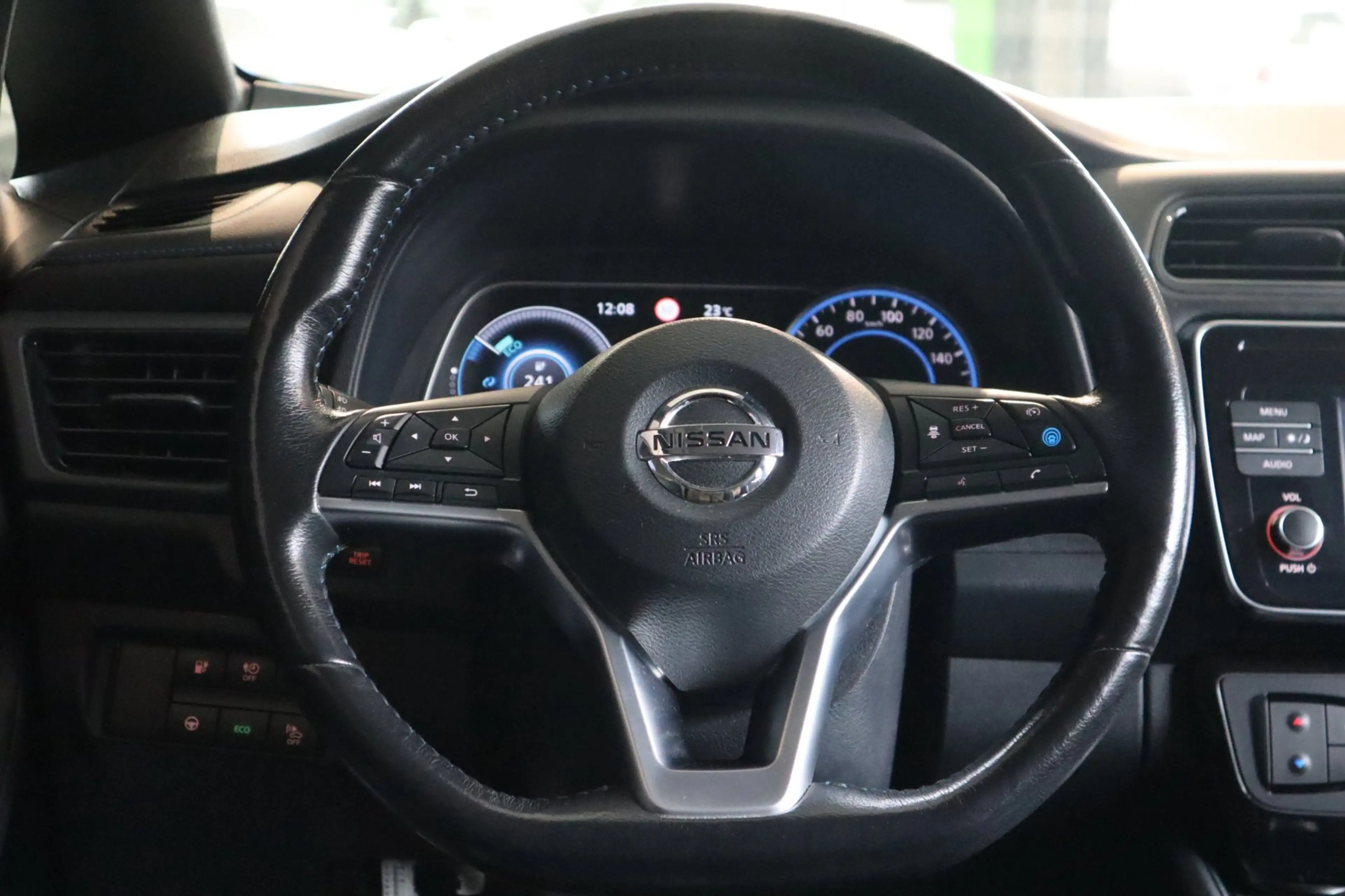 Nissan Leaf Tekna 40 kWh | BOSE | CARPLAY | — photo 13