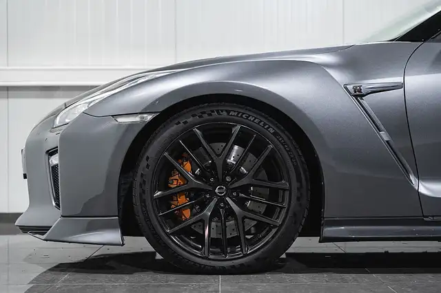 Nissan GT-R Black Edition Ansicht 18