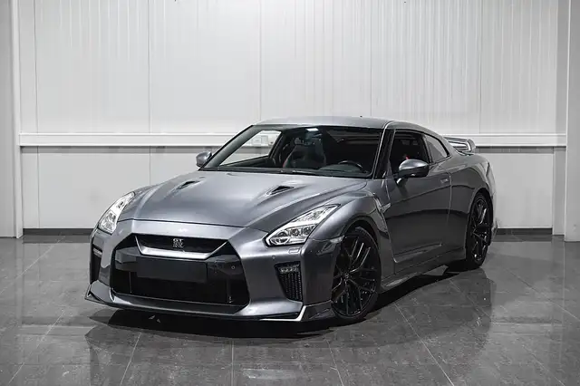 Nissan GT-R Black Edition