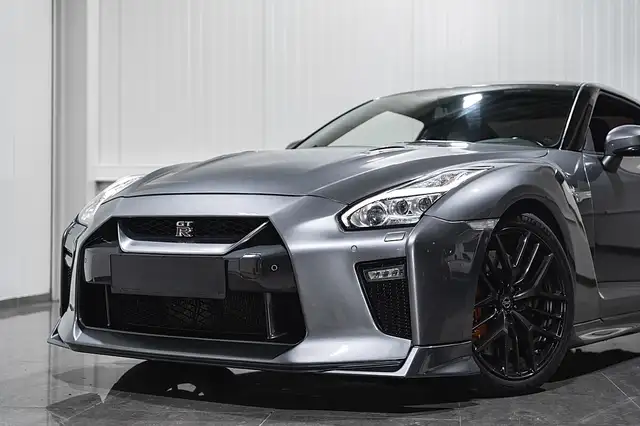 Nissan GT-R Black Edition Ansicht 10