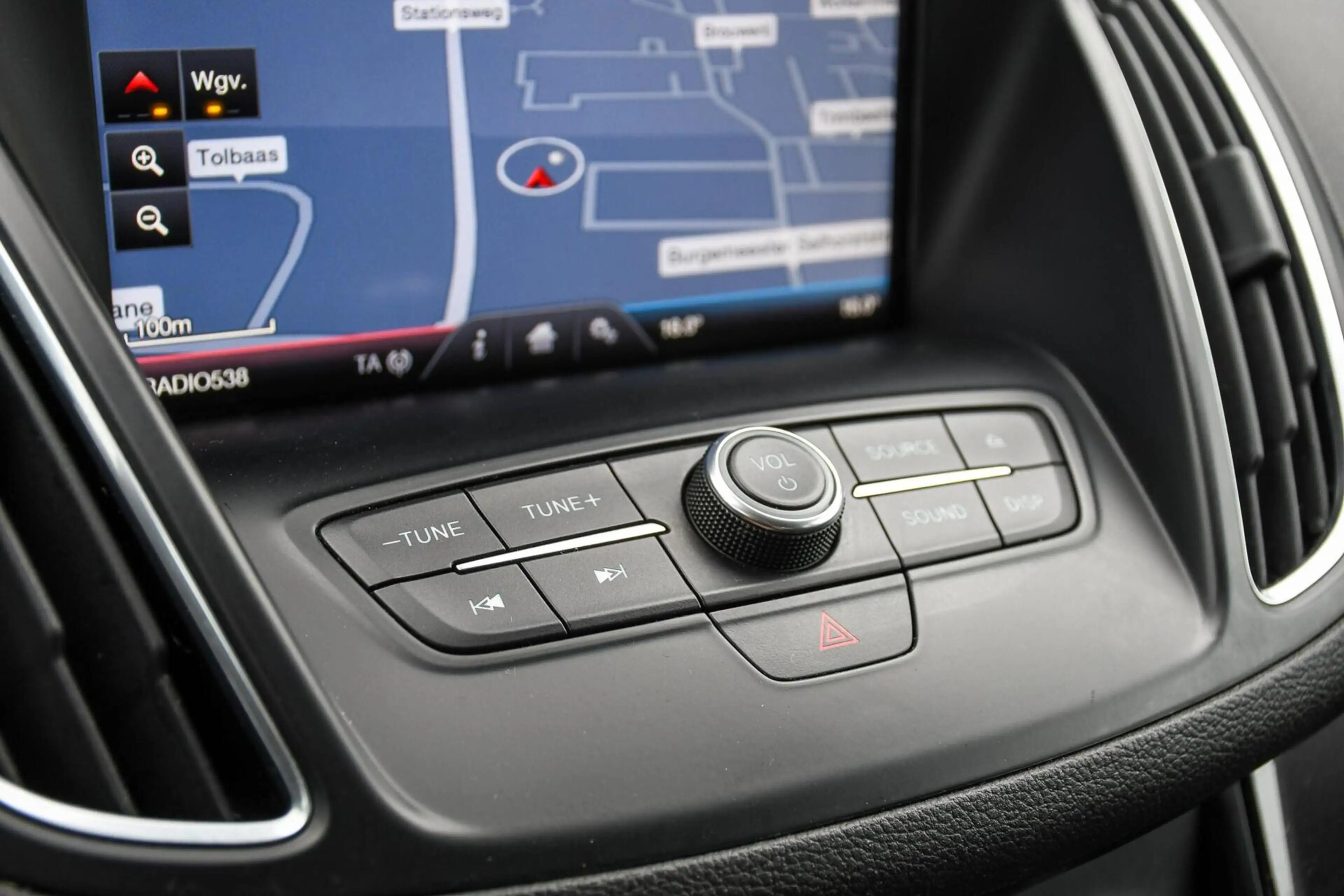 Ford Grand C-Max 1.0 Titanium Trekhaak Cruise Camera PDC — photo 19