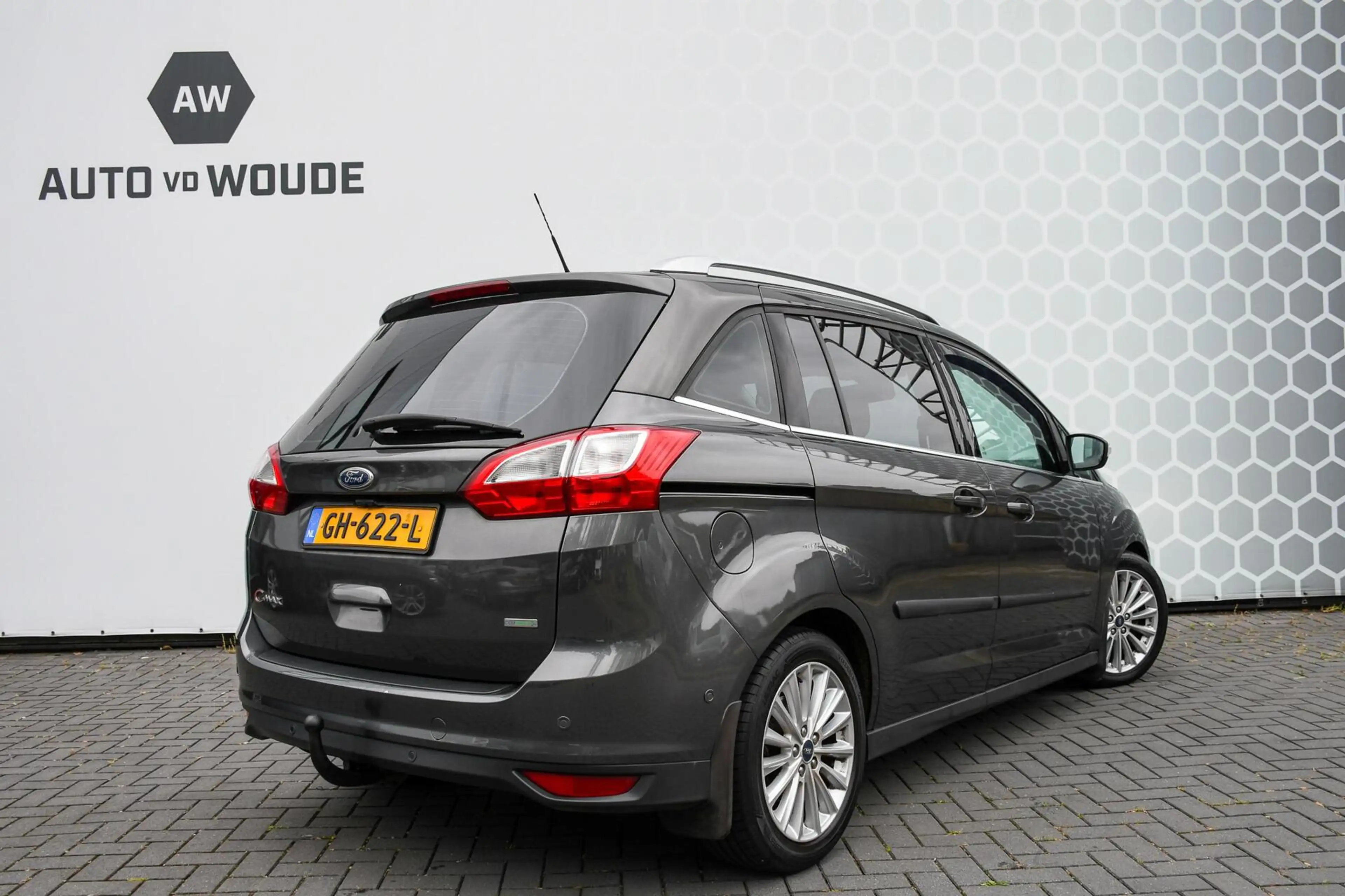Ford Grand C-Max 1.0 Titanium Trekhaak Cruise Camera PDC — photo 34